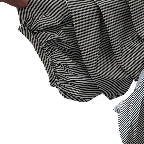 Kontrol contemporary striped blouse L puff sleeve black white off shoulder - Picture 4 of 8